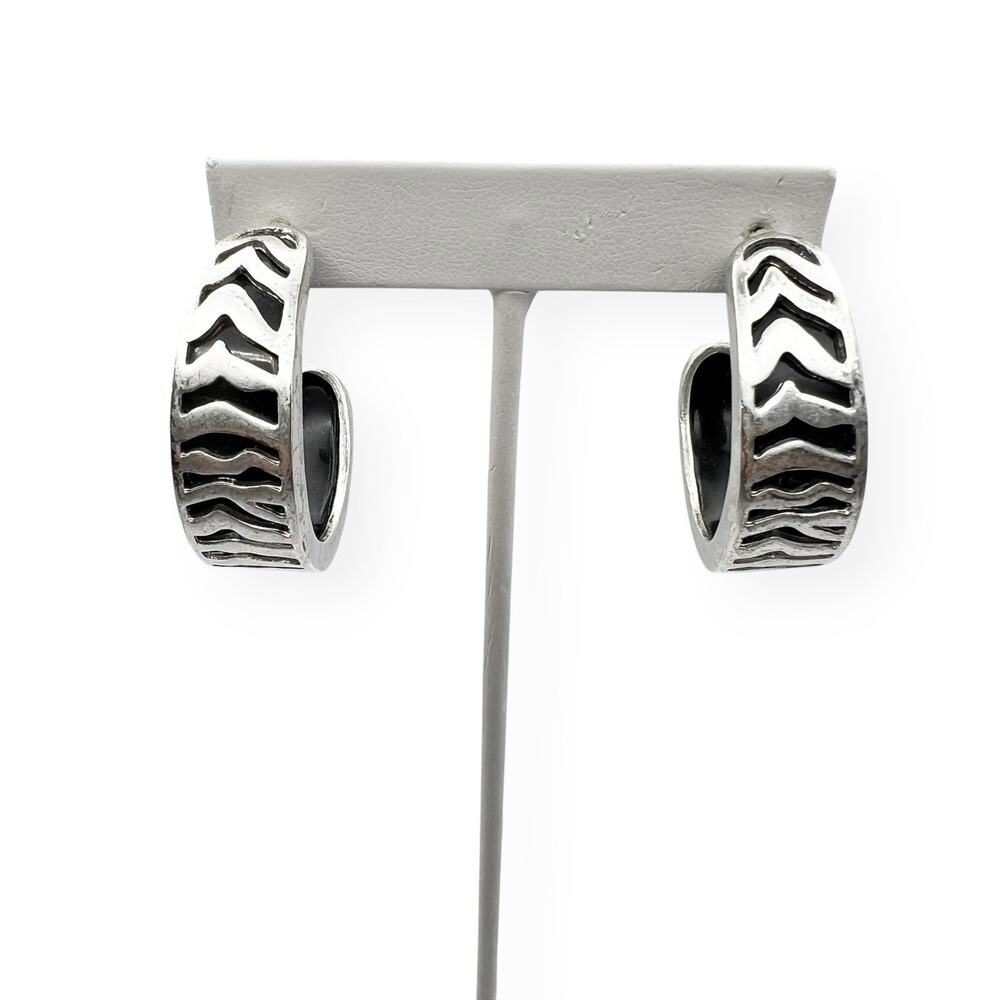 Zebra Stripe Open Hoop Earrings Retro 2000s Silver Tone Black Animal Print